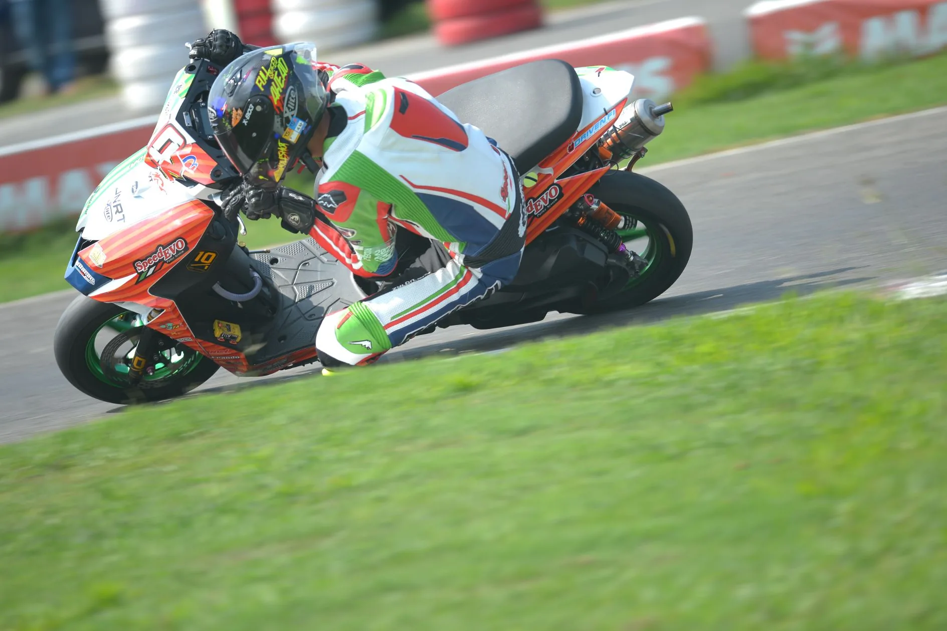 TSR耐久賽稱霸全場!JET勇奪雙杆、雙冠、締造場地紀錄! TSR耐久賽稱霸全場!JET勇奪雙杆、雙冠、締造場地紀錄!